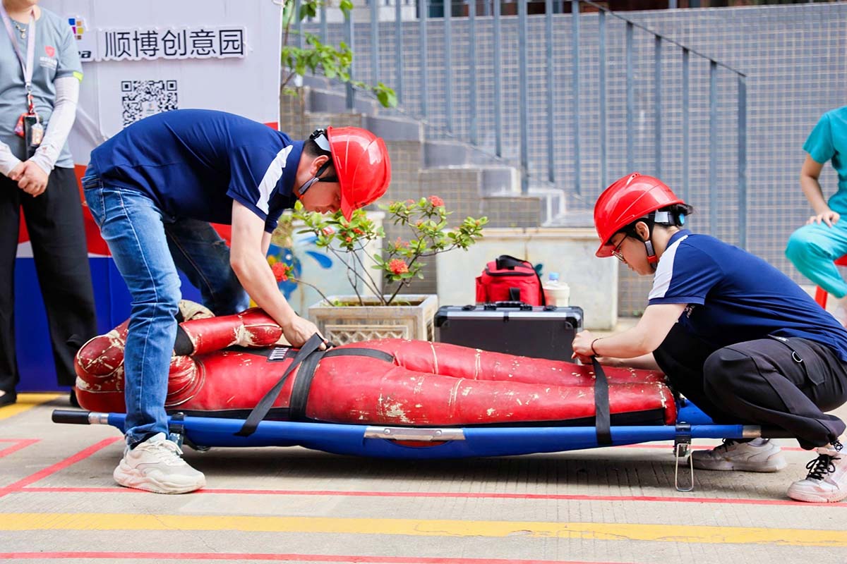 MH8_1741-opq3753696647(1)